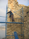 Foto de El pasado mes de agosto de 2006 comenzaron los trabajos de restauración del Castillo de Píñar.